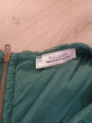 Vestido verde encaje Pull&Bear