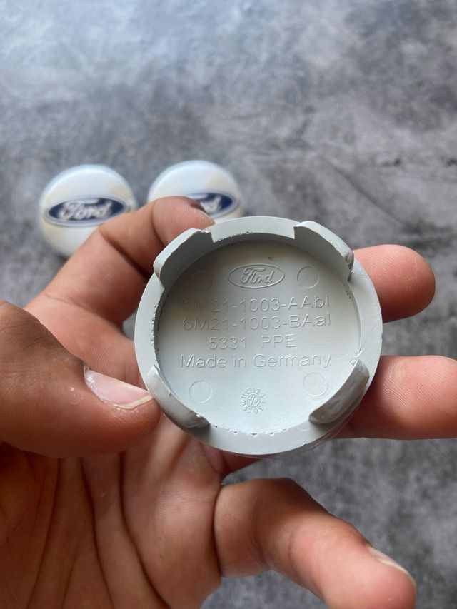 Tapabujes Ford 54mm Plata Nuevos Originales