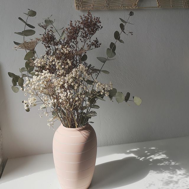 Jarrón terracota linhas bege