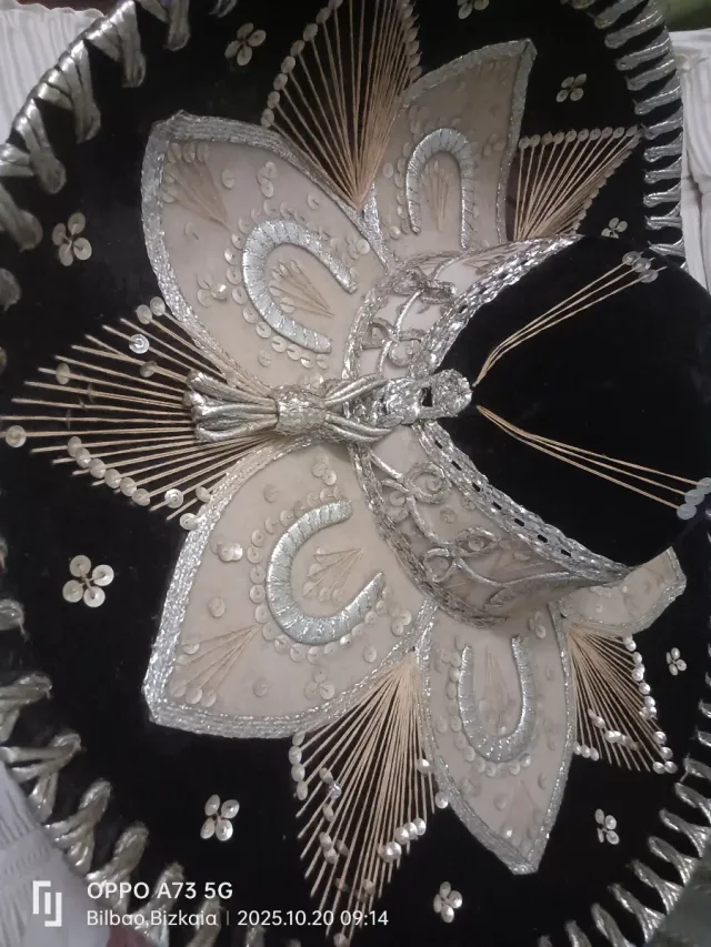 Sombrero Mexicano Auténtico Negro y plateado