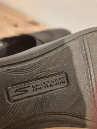 Zapatos Skechers Talla 39 Mujer  Usados 1 día