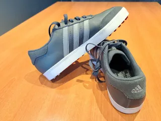 Zapatillas Adidas Adicross Grises