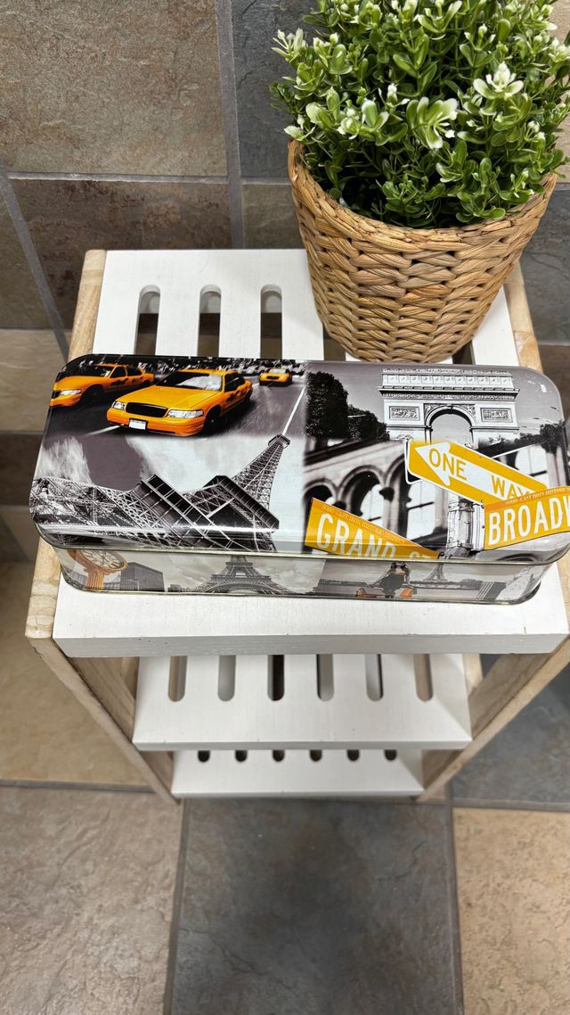 Caja decorativa metal y madera