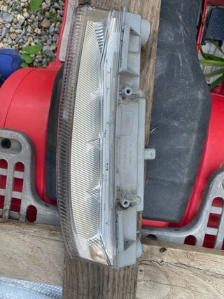 Luz Diurna Mercedes C W204 W2I2 zquierda