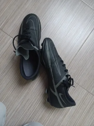 Botas de fútbol Nike Talla 40
