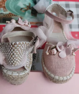 Zapatos niña valenciana salon rosa