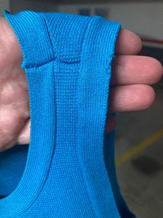 Top Zara turquesa y short vaquero