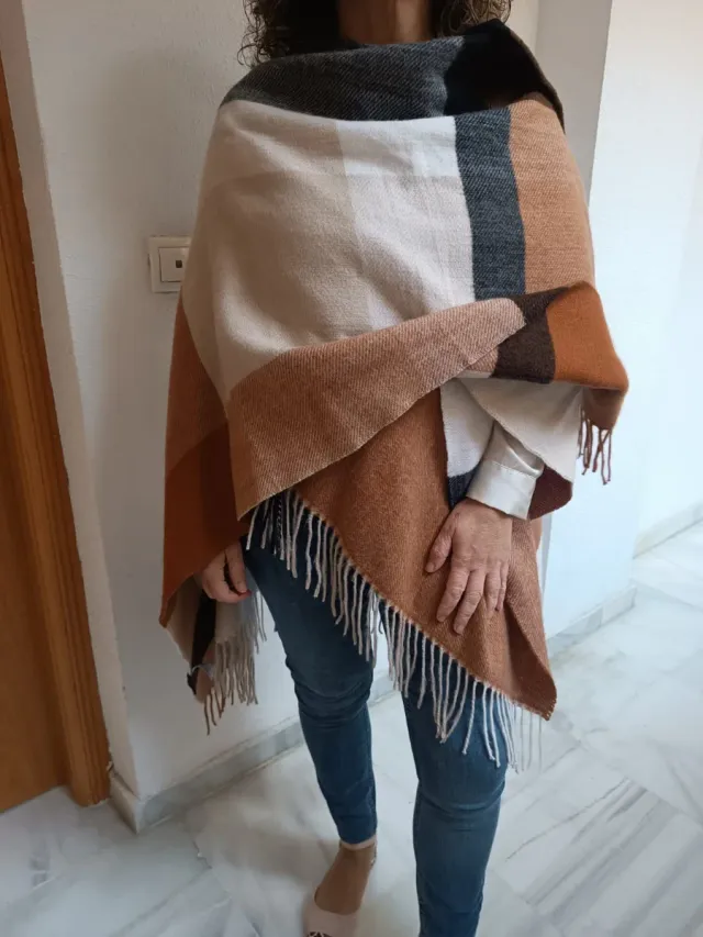 Capa mujer tonos marrones