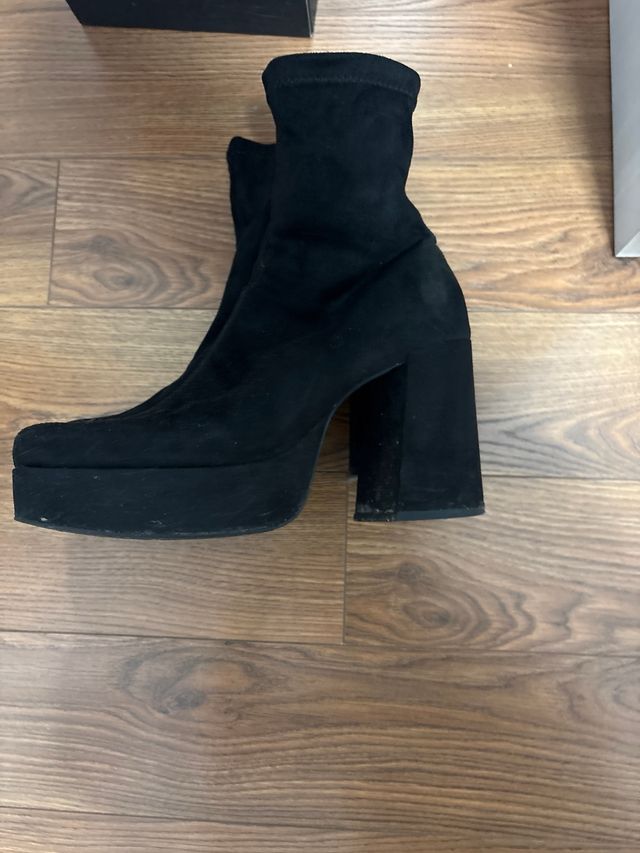 Botas de mujer con plataforma negras