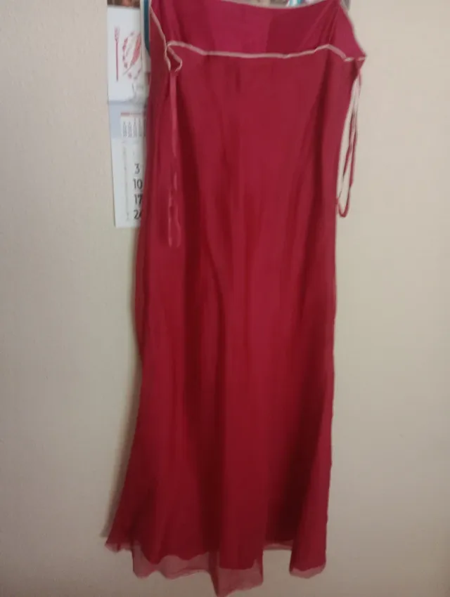 Vestido rojo de tirantes