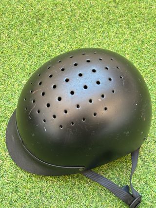 Casco Hípica Negro con Ventilación
