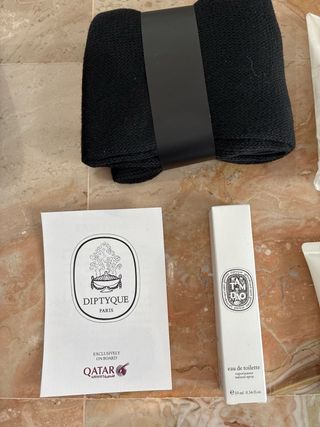 Set 2 trousse Diptyque x Qatar Airways