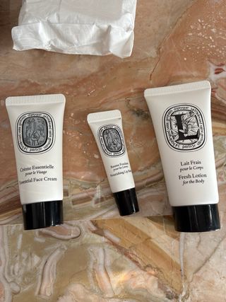 Set 2 trousse Diptyque x Qatar Airways