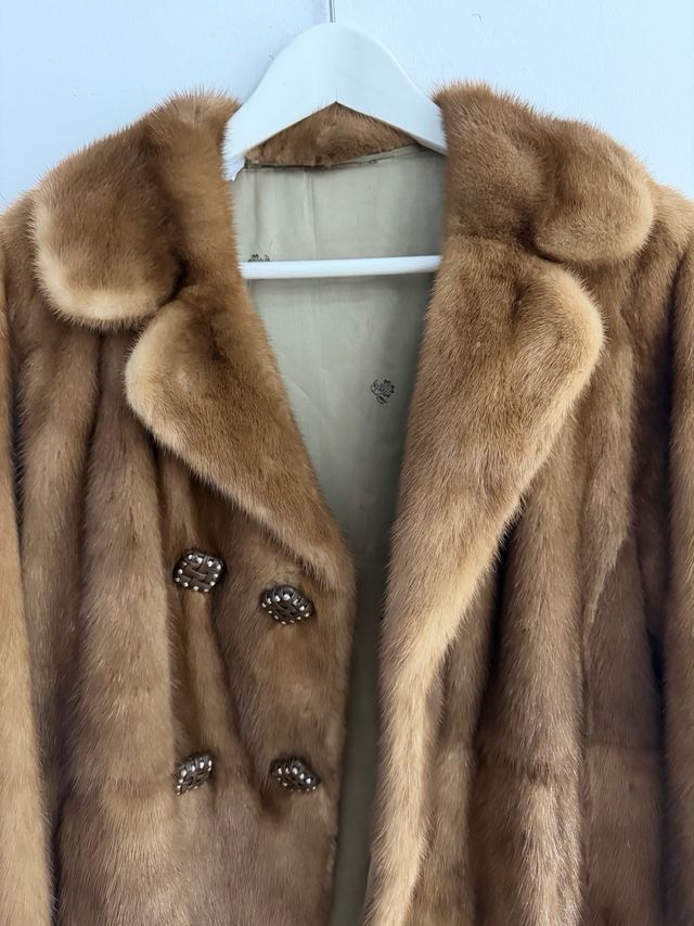 Giubbotto corto in pelliccia marrone