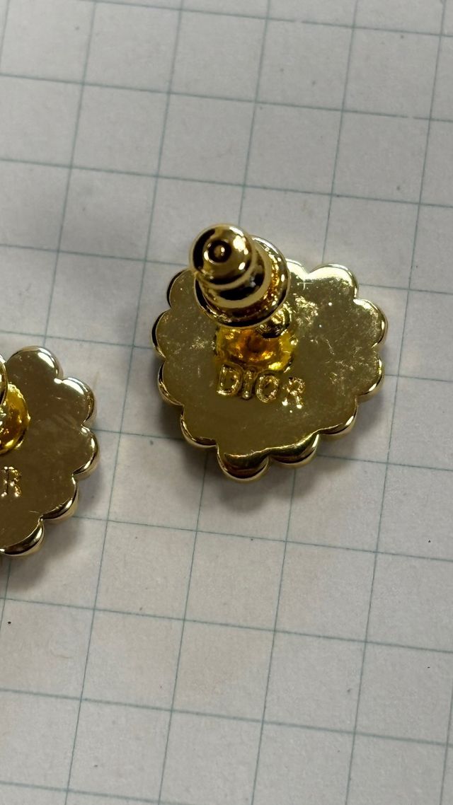 Pendientes Dior corazón rojo y perlas