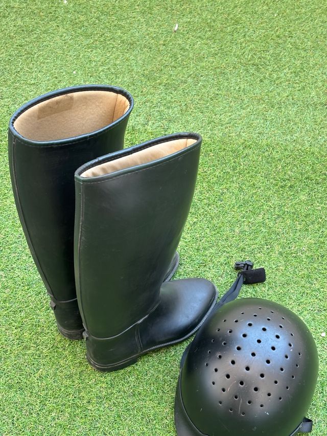 Casco y botas hípica T40