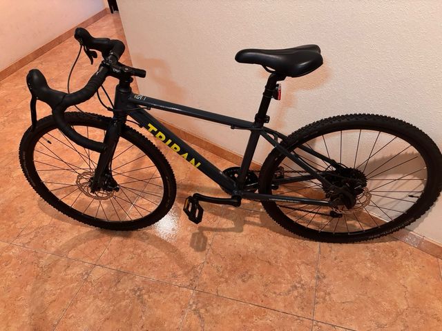 Bicicleta Gravel / Ciclocross verde oscuro