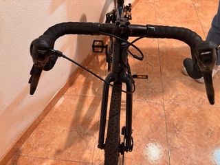 Bicicleta Gravel / Ciclocross verde scuro