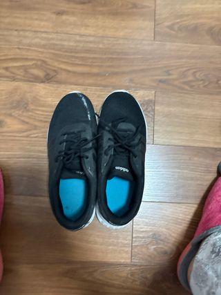 Zapatillas Adidas Negras y Azules
