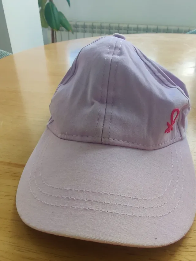 Gorra infantil United Colors of Benetton lila