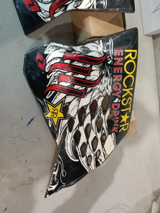 Tapas laterales KTM 2008-2011