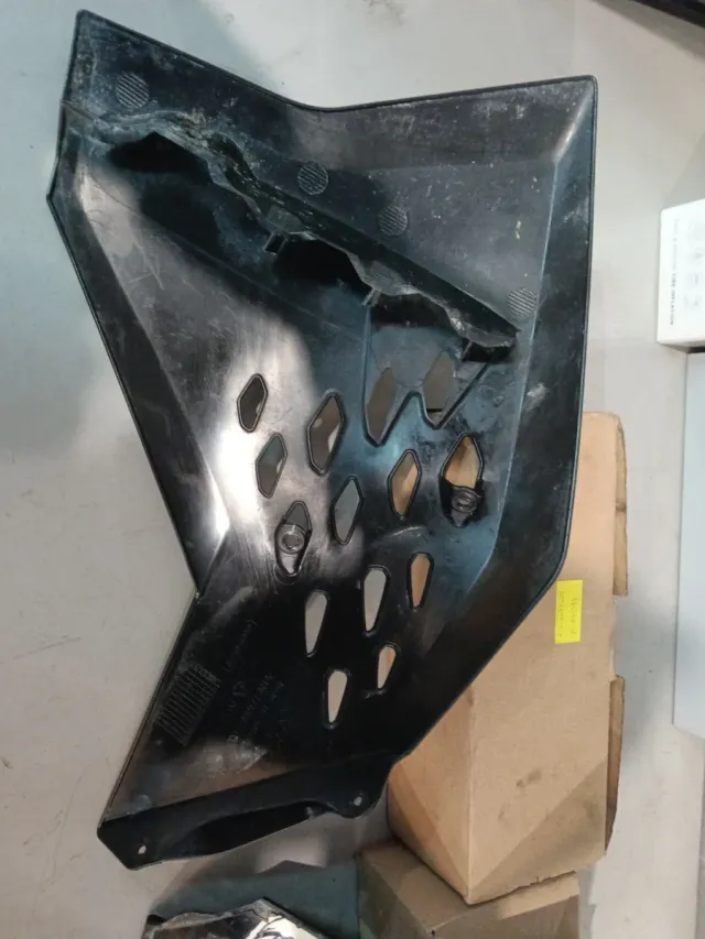 Tapas laterales KTM 2008-2011