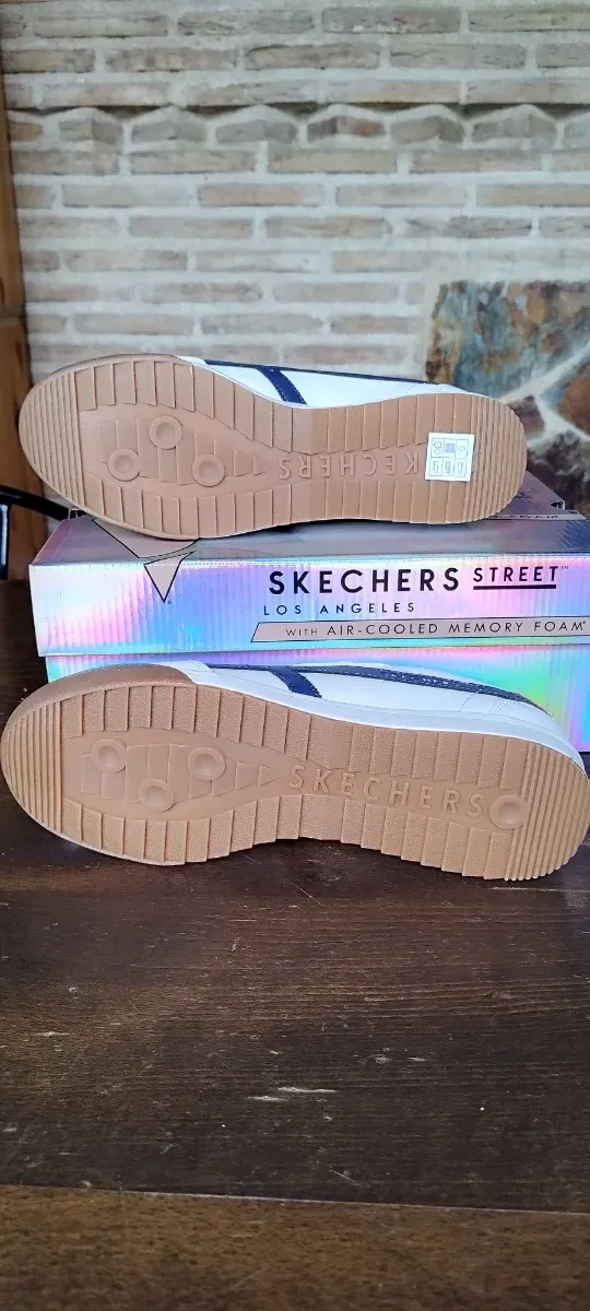 Zapatillas Skechers Zinger la Bella Nuevas