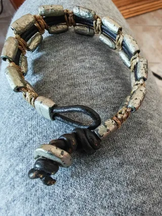 5 bracciali uomo e 1 collanina