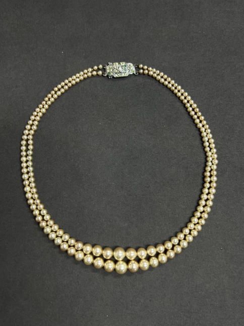 Collar doble perlas con cierre joya