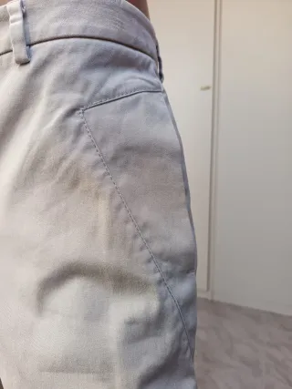 Pantaloni donna beige Pari al nuovo