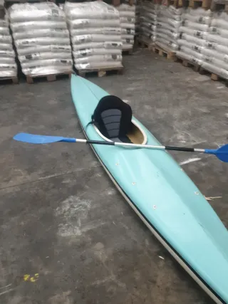Kayak de fibra
