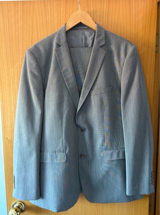 Traje Zara Caballero T. 56 Americana T. 48 Pant.