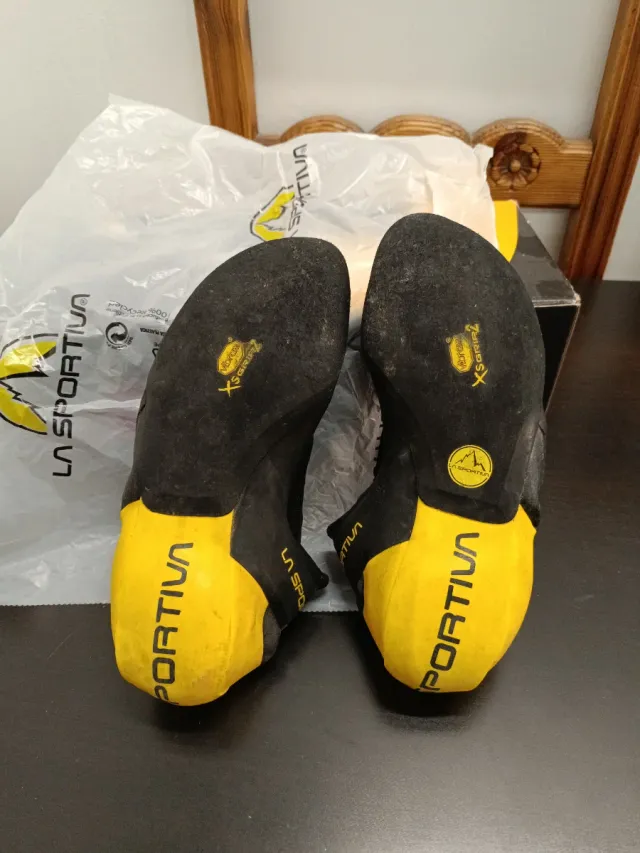 Pie de gato La Sportiva Cobra 4.99 T40.5