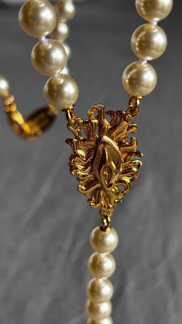 Vivienne Westwood collar perlas gold-tone