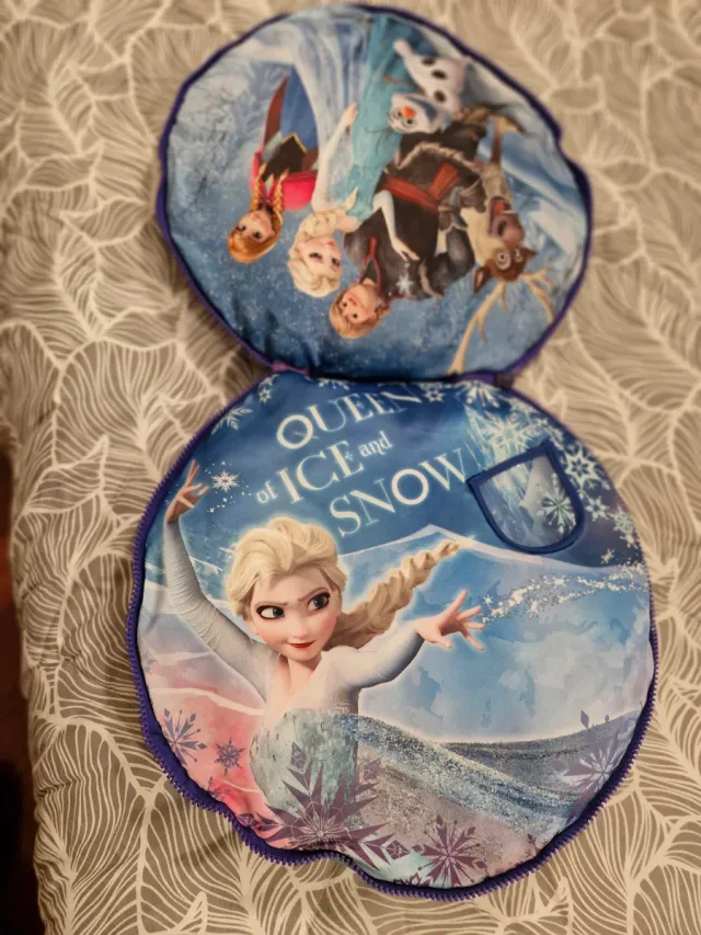 Cojín tela Frozen Elsa guardacosas con musica
