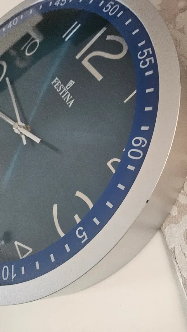 Reloj de pared Festina