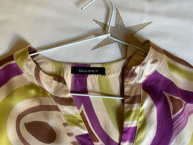 Blusa MJUNLY seda natural