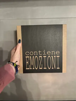 Quadretto Contiene Emozioni
