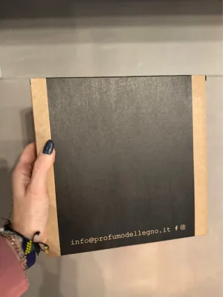 Quadretto Contiene Emozioni