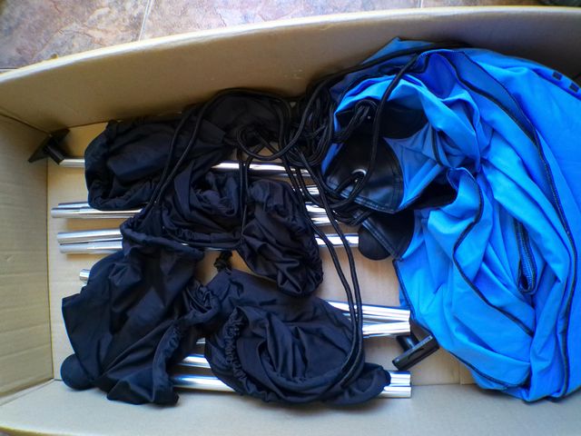 Tienda Playa Neso Azul grande