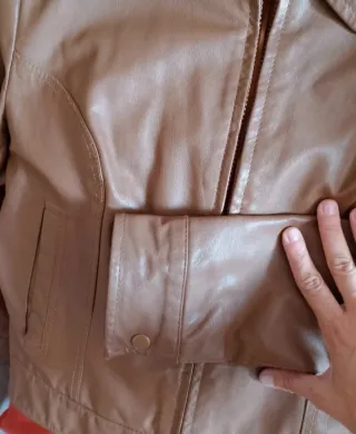 Cazadora de cuero Camel