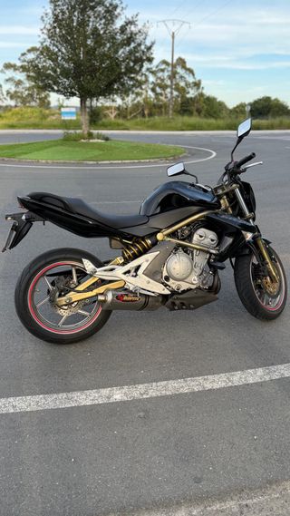 Kawasaki ER6-N Negra