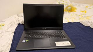 Portátil Asus X571GT Gris