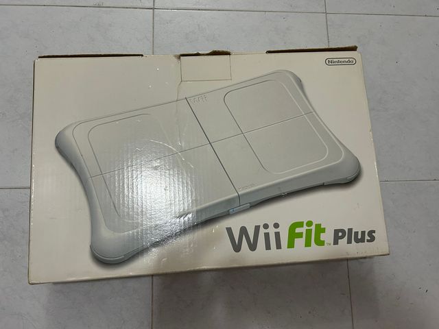 Nintendo Wii Fit Plus