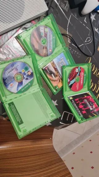 Xbox One S Bianca Microsoft