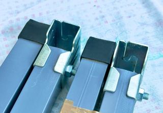 2 Juegos Patas Somier Metal/Plástico