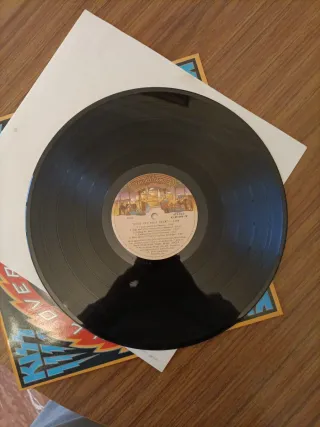 Vinilo Kiss Rock and Roll Over