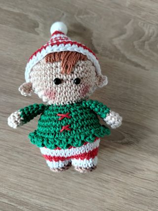 Elfo uncinetto decorazione natalizia