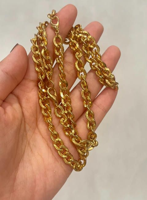 Conjunto collar y pulsera dorados