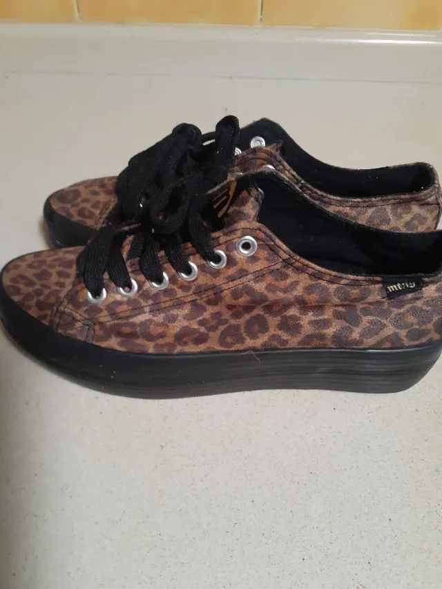 Zapatillas Mustang Animal Print